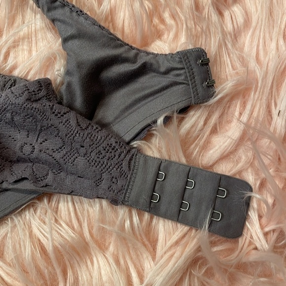 Aerie Gray Real Sunni Demi Underwire Padded Bra Size 32A - Picture 5 of 5